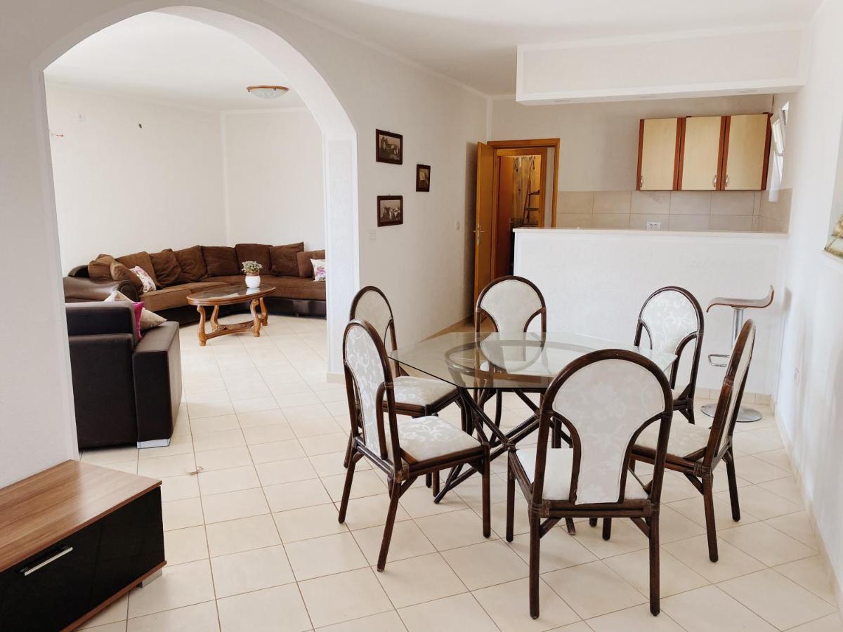 Apartments Sneki Baošići Zewnętrze zdjęcie