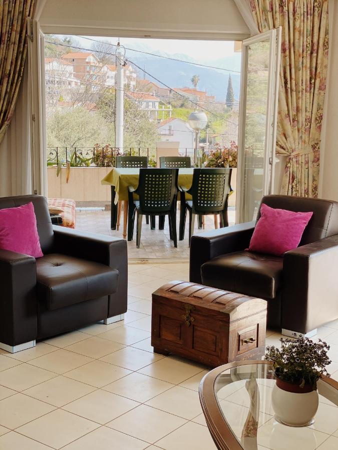 Apartments Sneki Baošići Zewnętrze zdjęcie