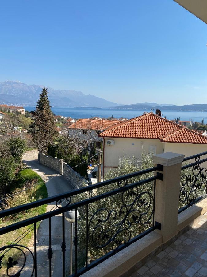 Apartments Sneki Baošići Zewnętrze zdjęcie